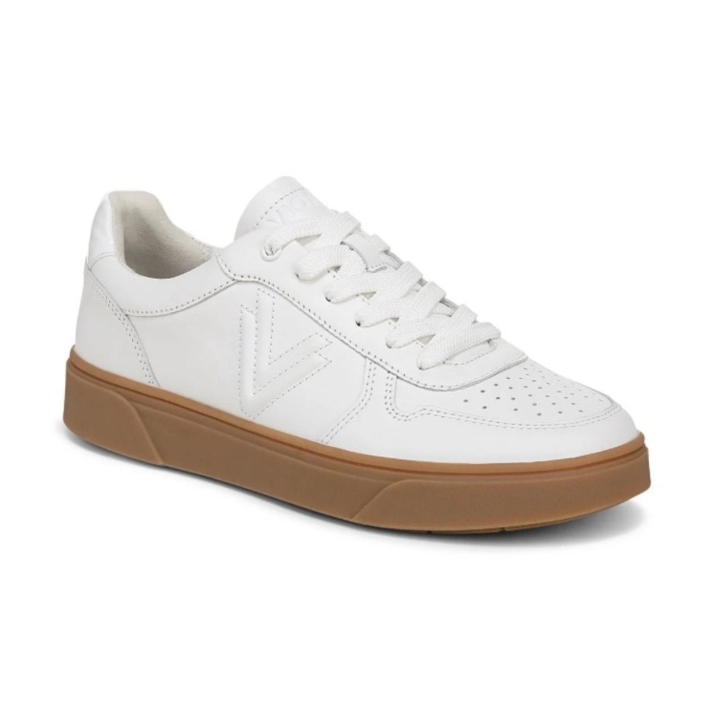 Vionic Women’s Kimmie Court Sneaker size 9